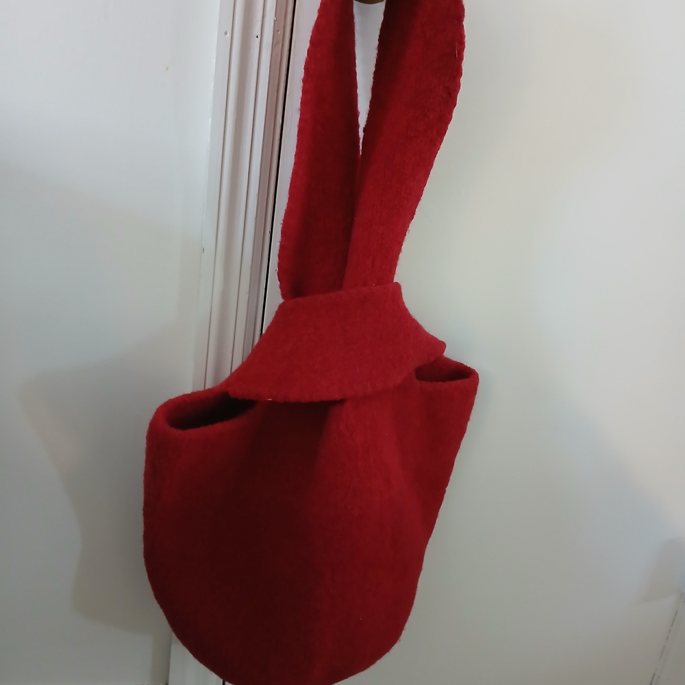 Elegant Red Women's Bag